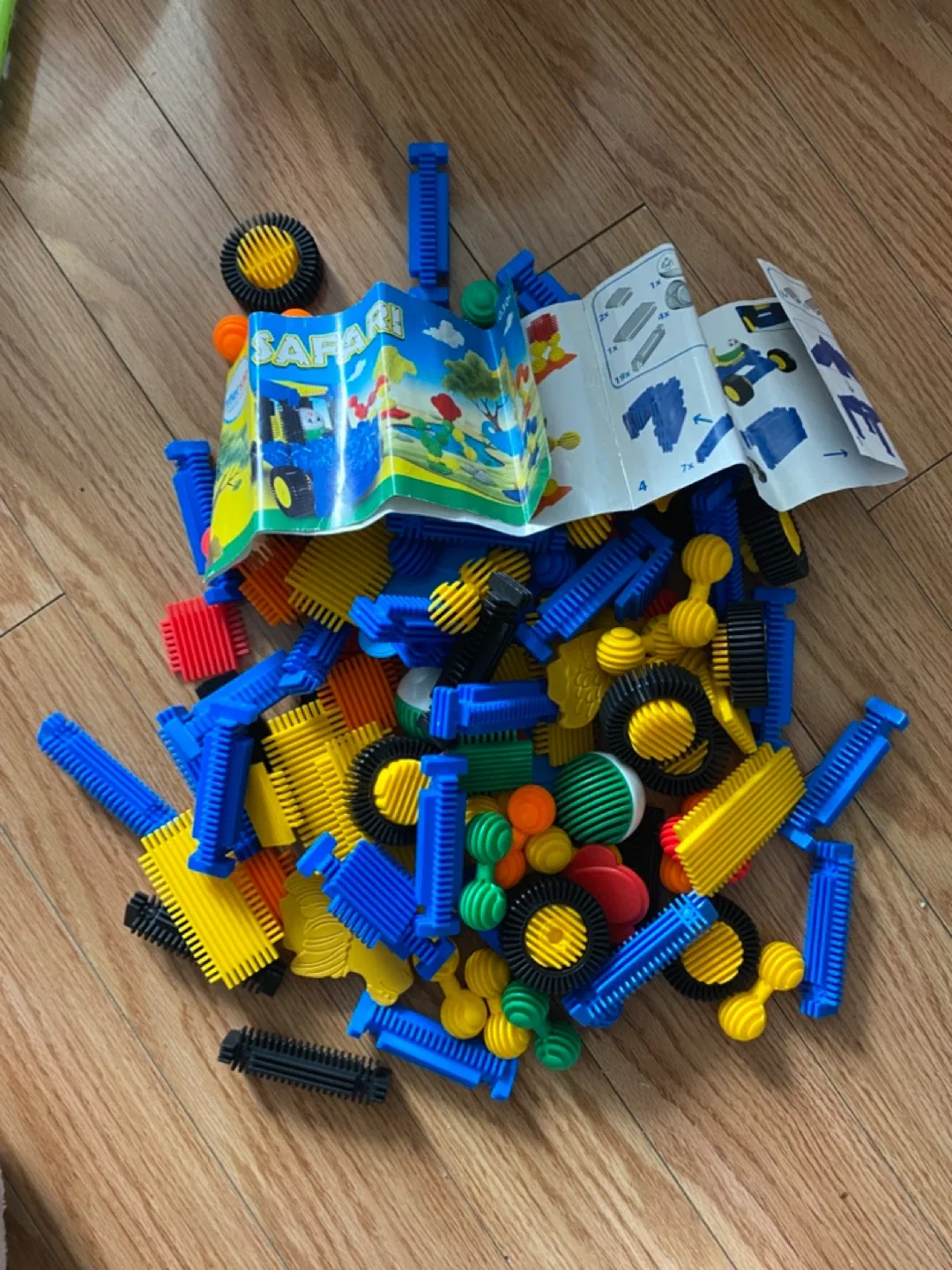 2 Sets of Interstar Safari Colorful World Building Blocks thumbnail