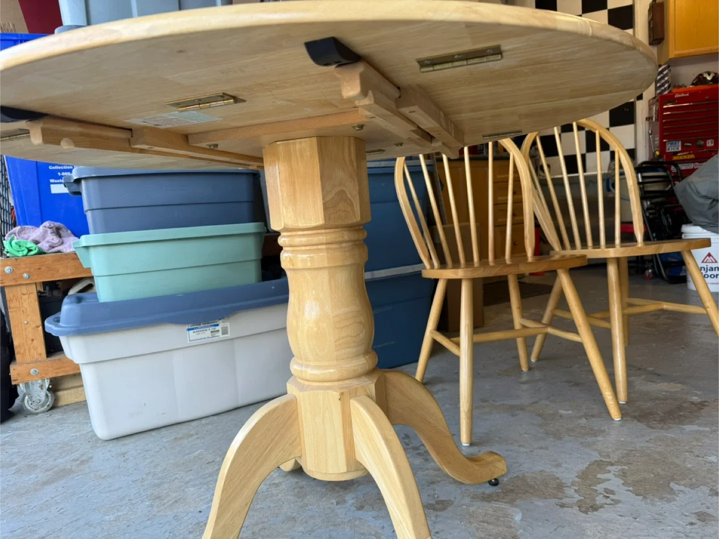 Hamilton & Spill Round Dining Table and two chairs image indicator(3)