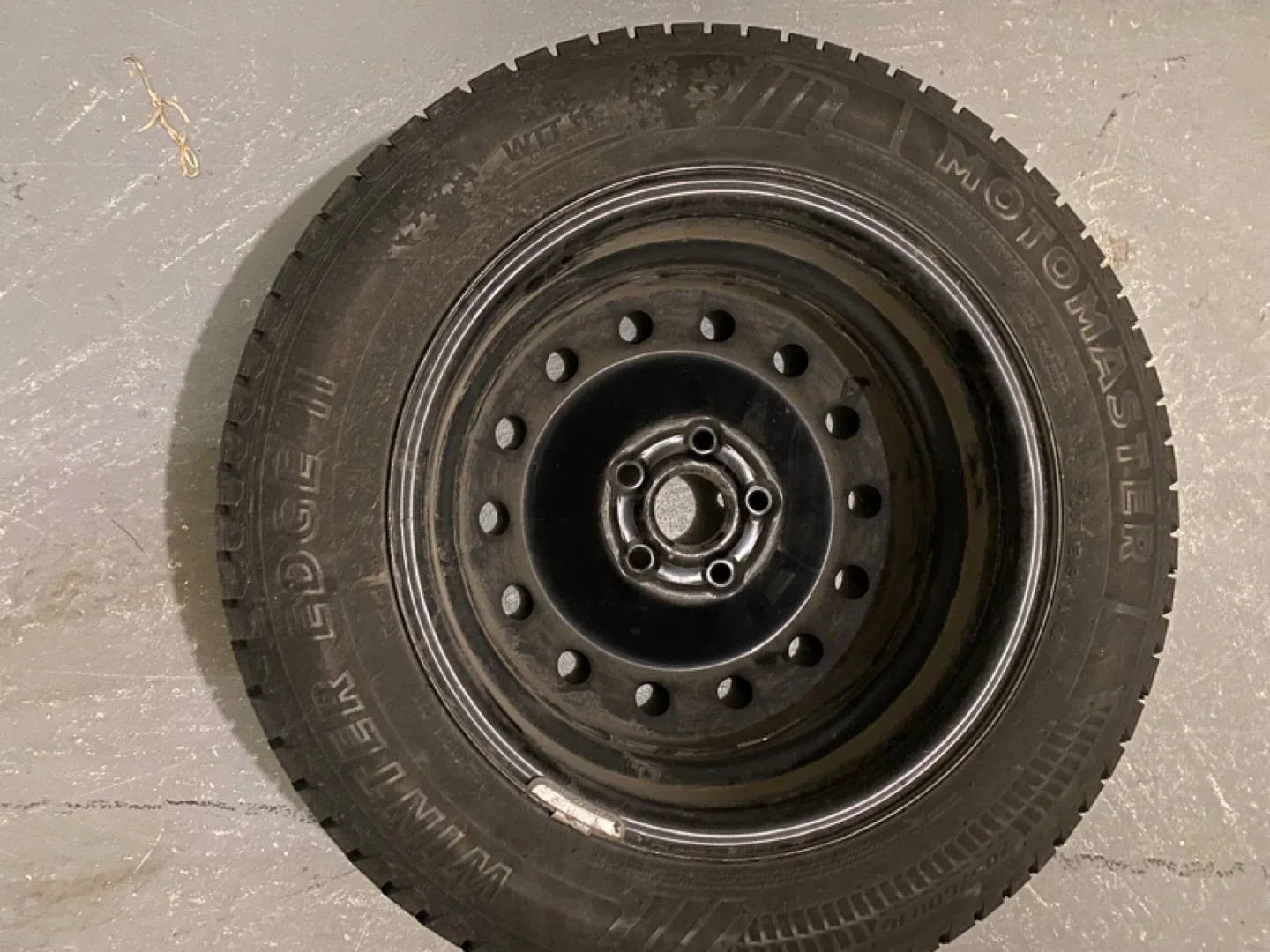 A set of Four Motormaster Hankook Winter Tires on Rims image indicator(3)