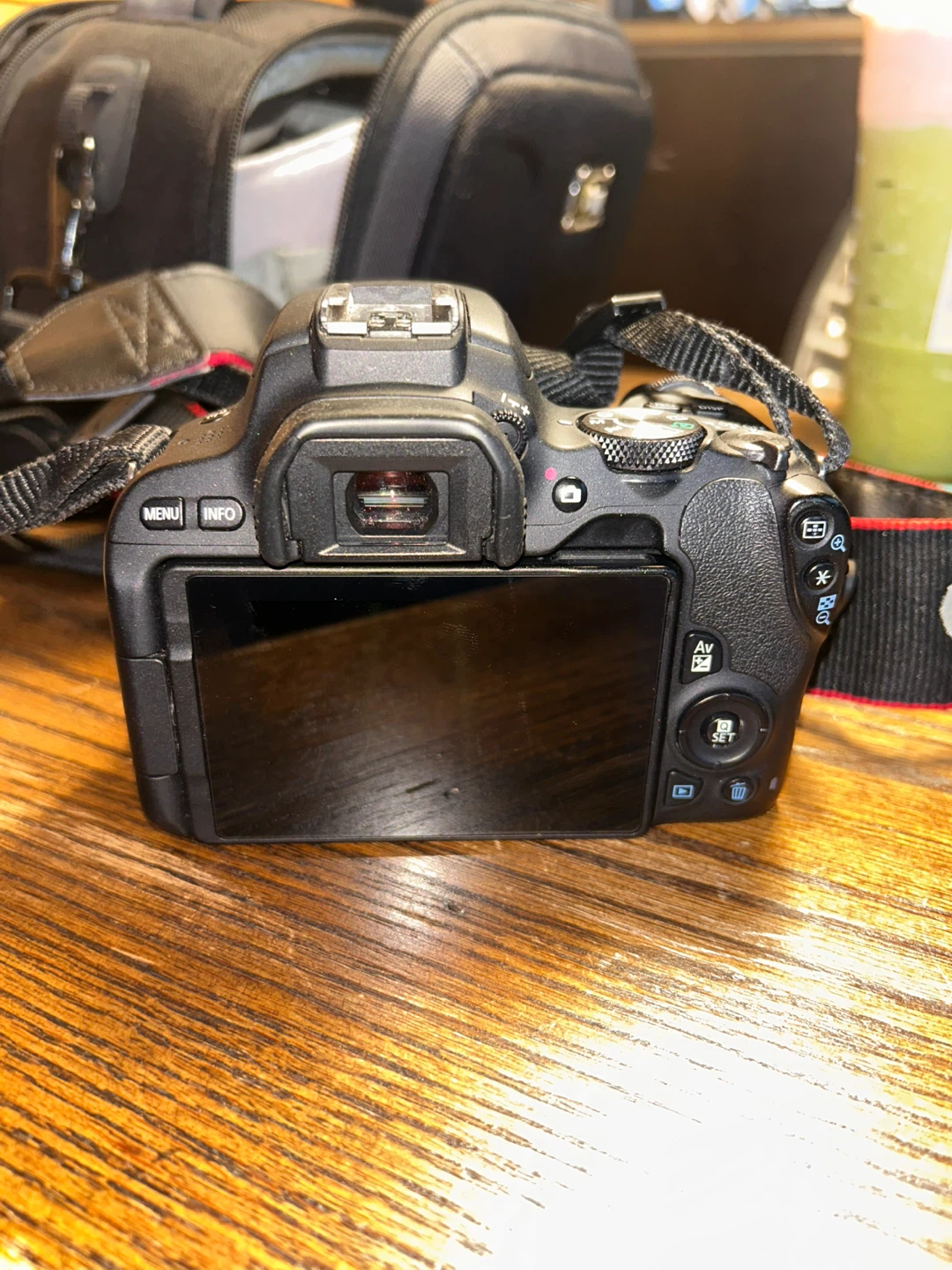 Canon EOS Rebel SL2 Camera with 2 Lenses - photo 2