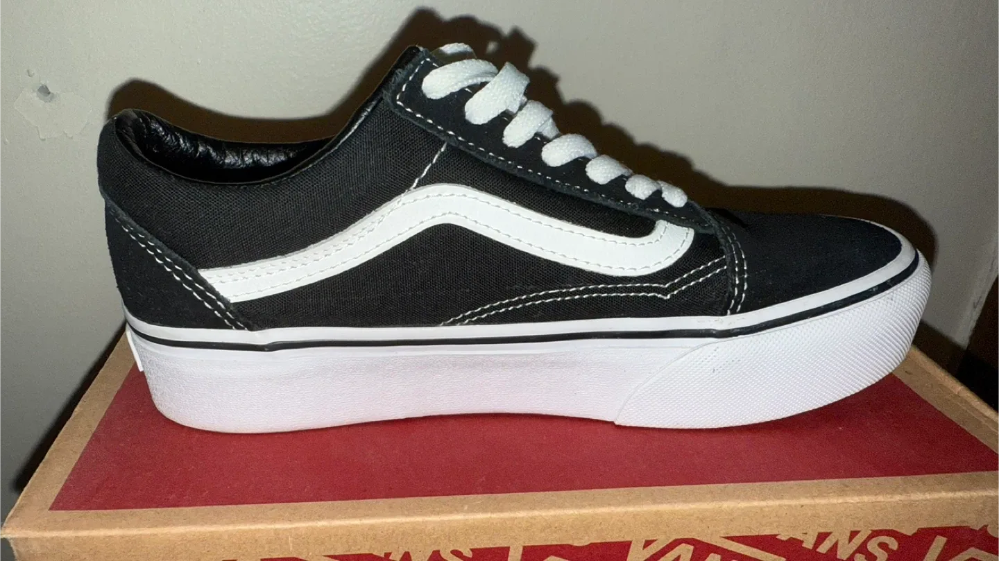 Vans Old Skool Platform Shoes - Black/White - Women's US 6.5 image indicator(6)