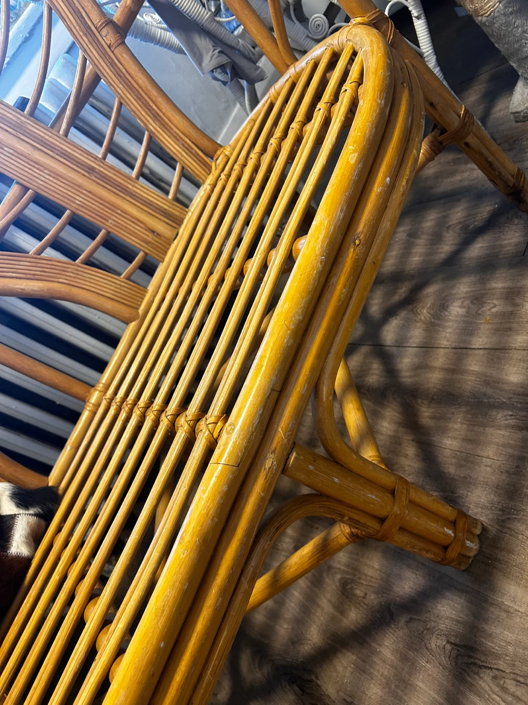 Super rare bamboo loveseat - photo 3