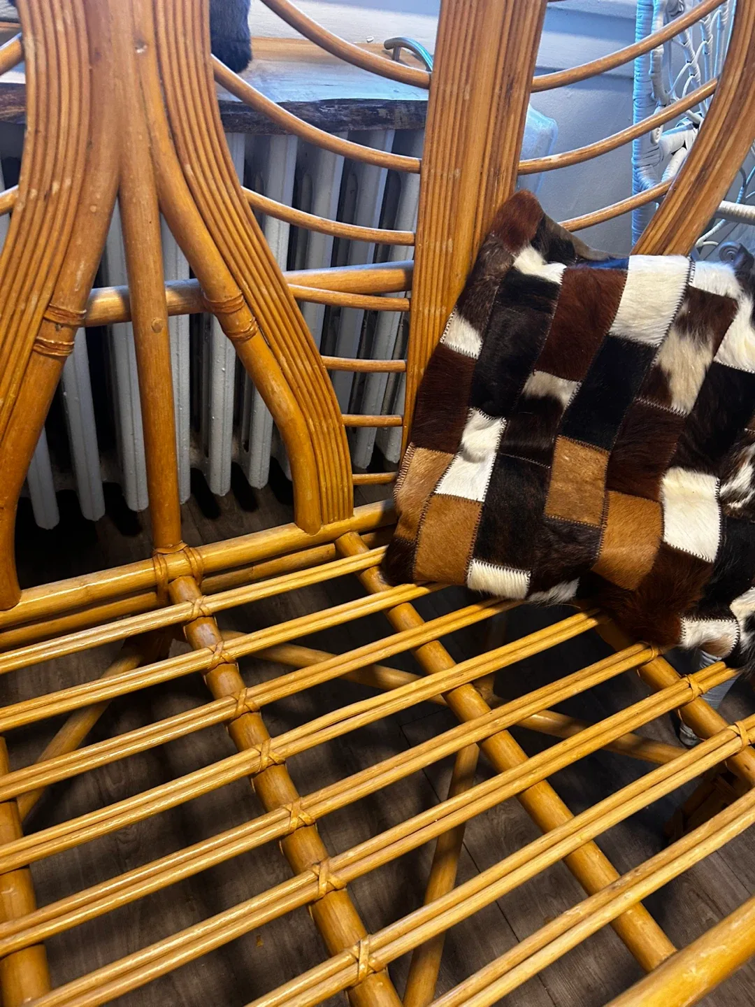 Super rare bamboo loveseat image indicator(7)