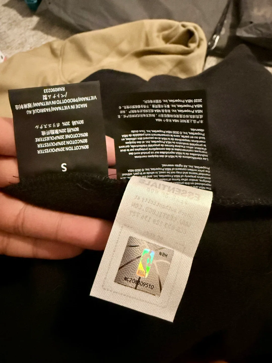 Essentials Fear of God NBA Hoodie - Size S image indicator(4)