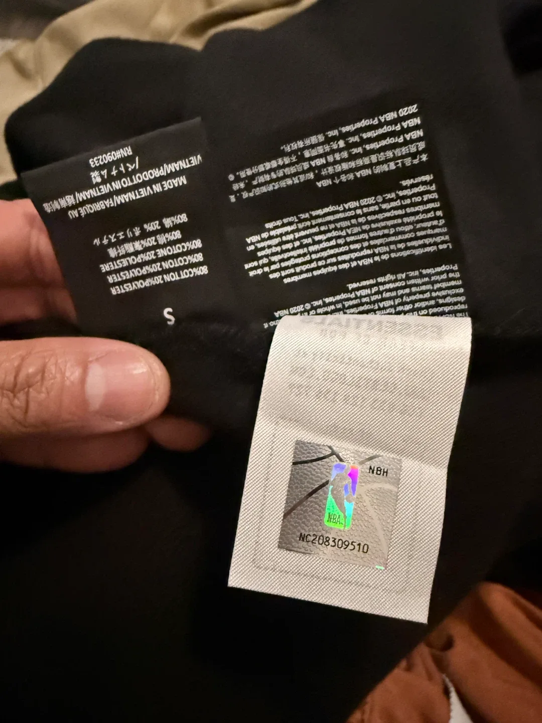 Essentials Fear of God NBA Hoodie - Size S image indicator(2)