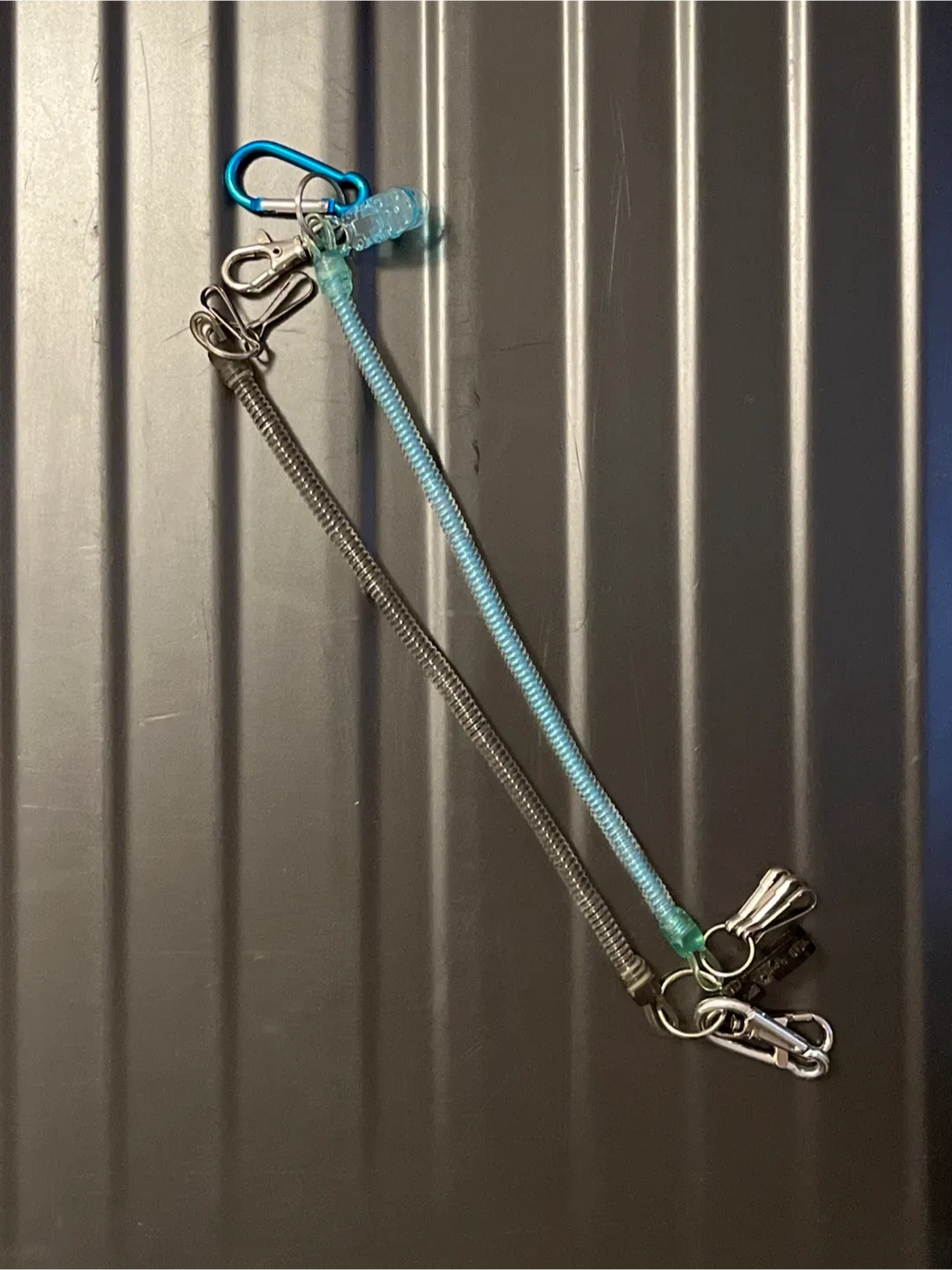 Two retractable keychains thumbnail