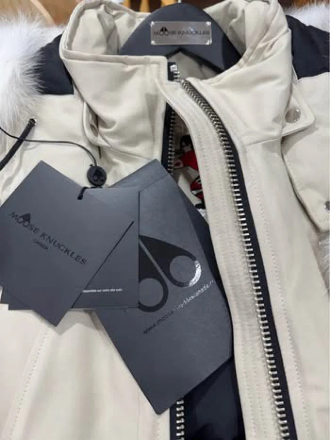 Moose Knuckles Cream Down Bomber Jacket image indicator(3)