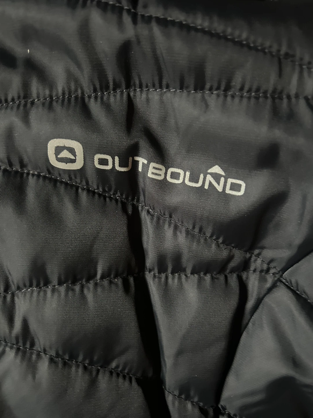 Outbound Black Puffer Jacket - Size L - photo 2