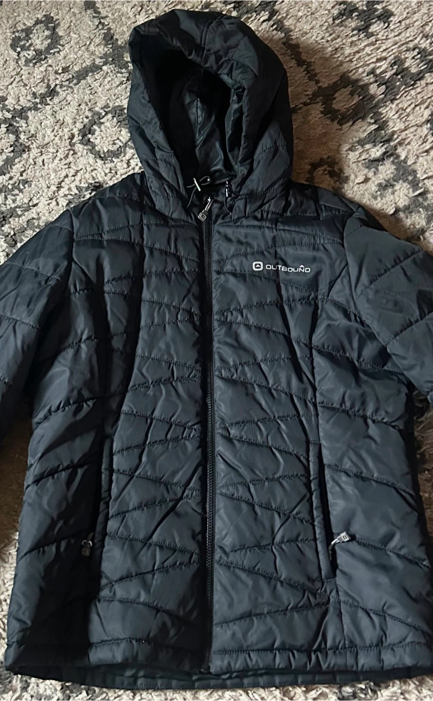 Outbound Black Puffer Jacket - Size L