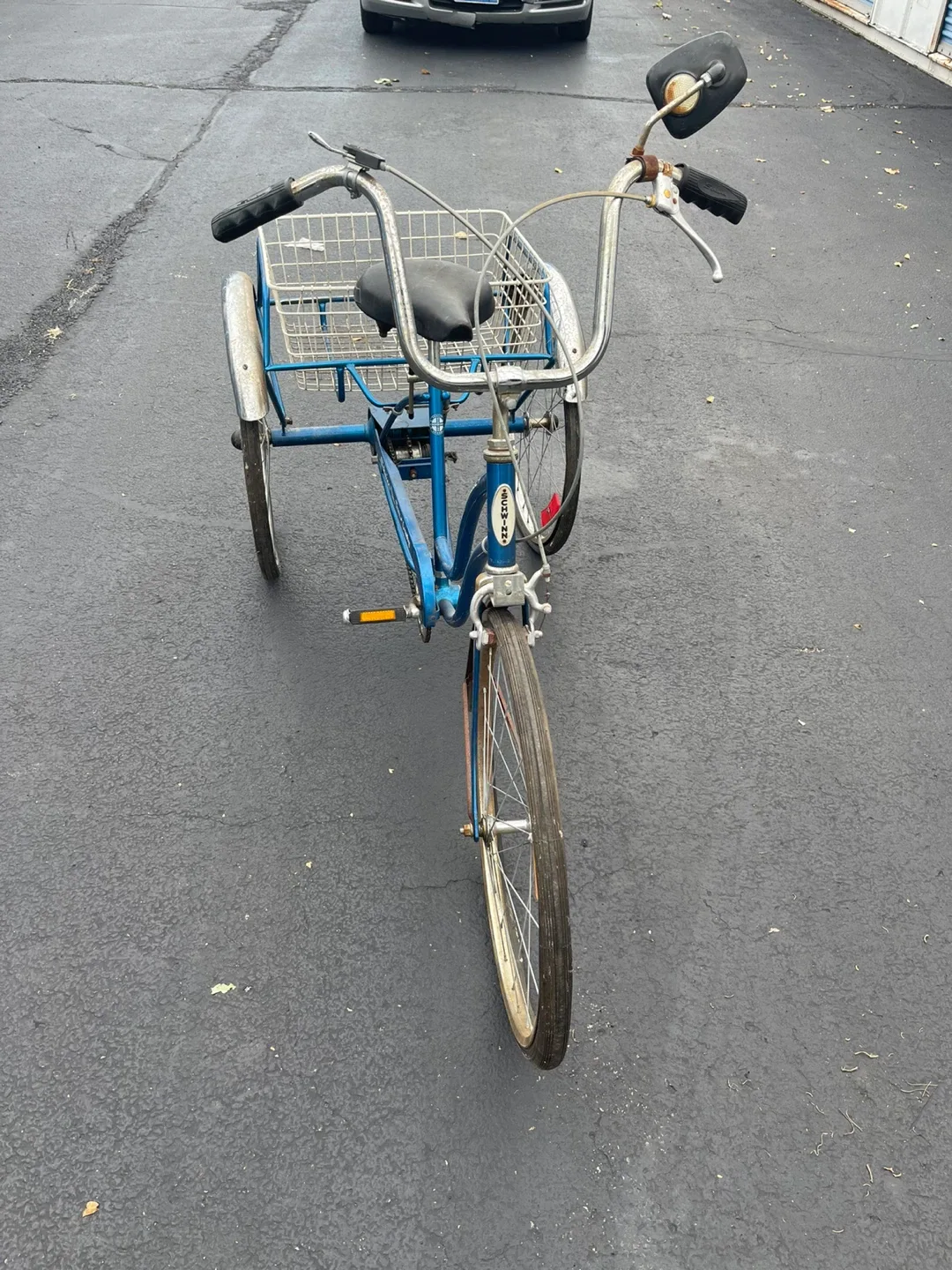 Schwinn Town & Country Adult Tricycle image indicator(4)