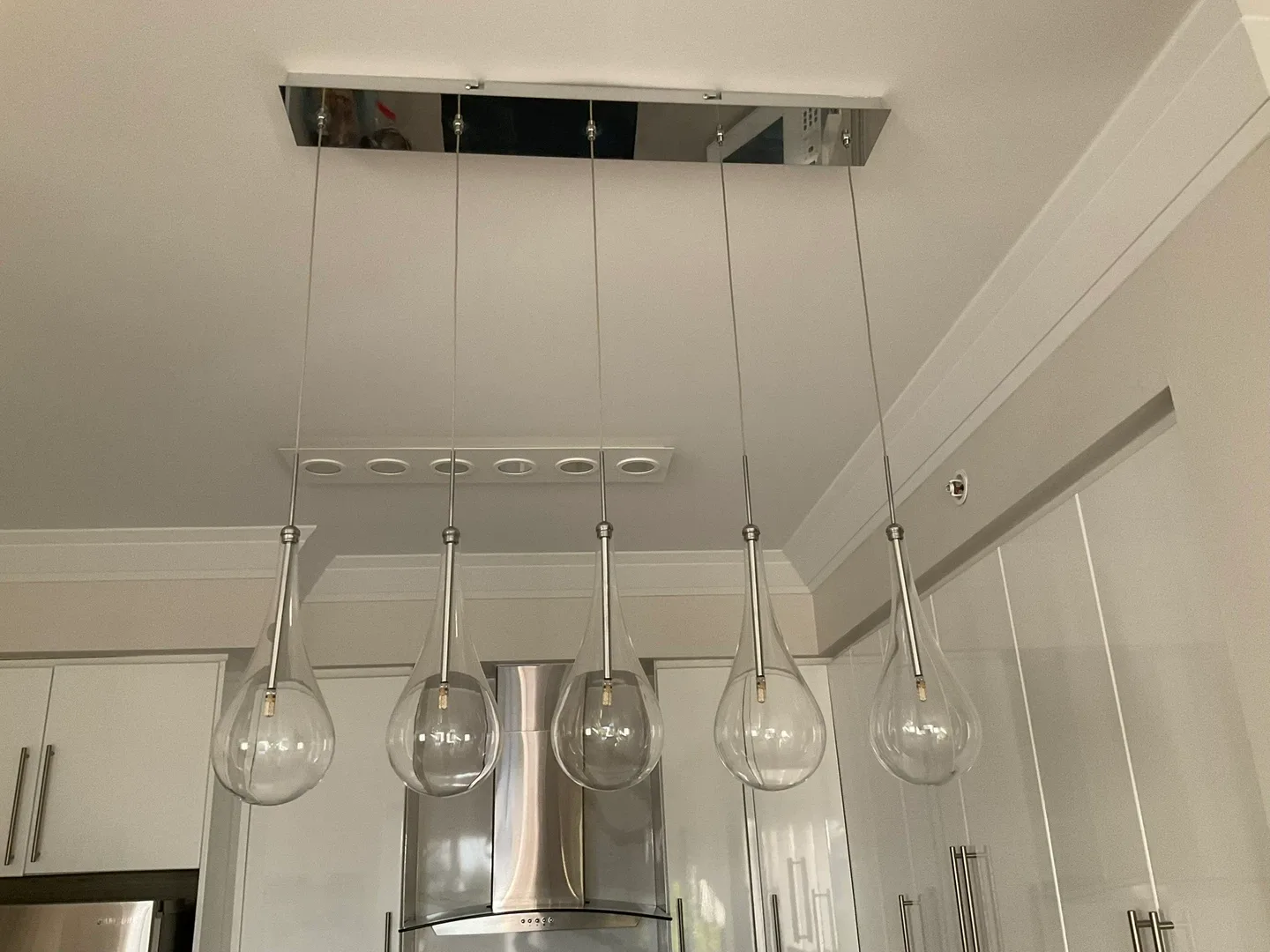 Modern Teardrop Glass Pendant Lighting Fixture image indicator(3)