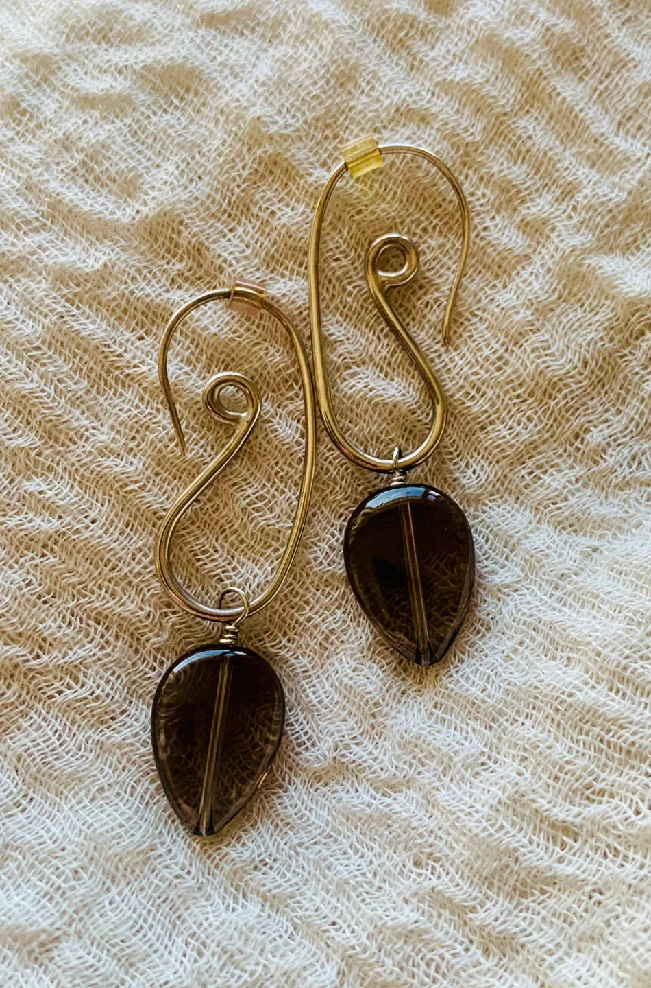 Smoky Quartz Dangle Earrings image indicator(3)