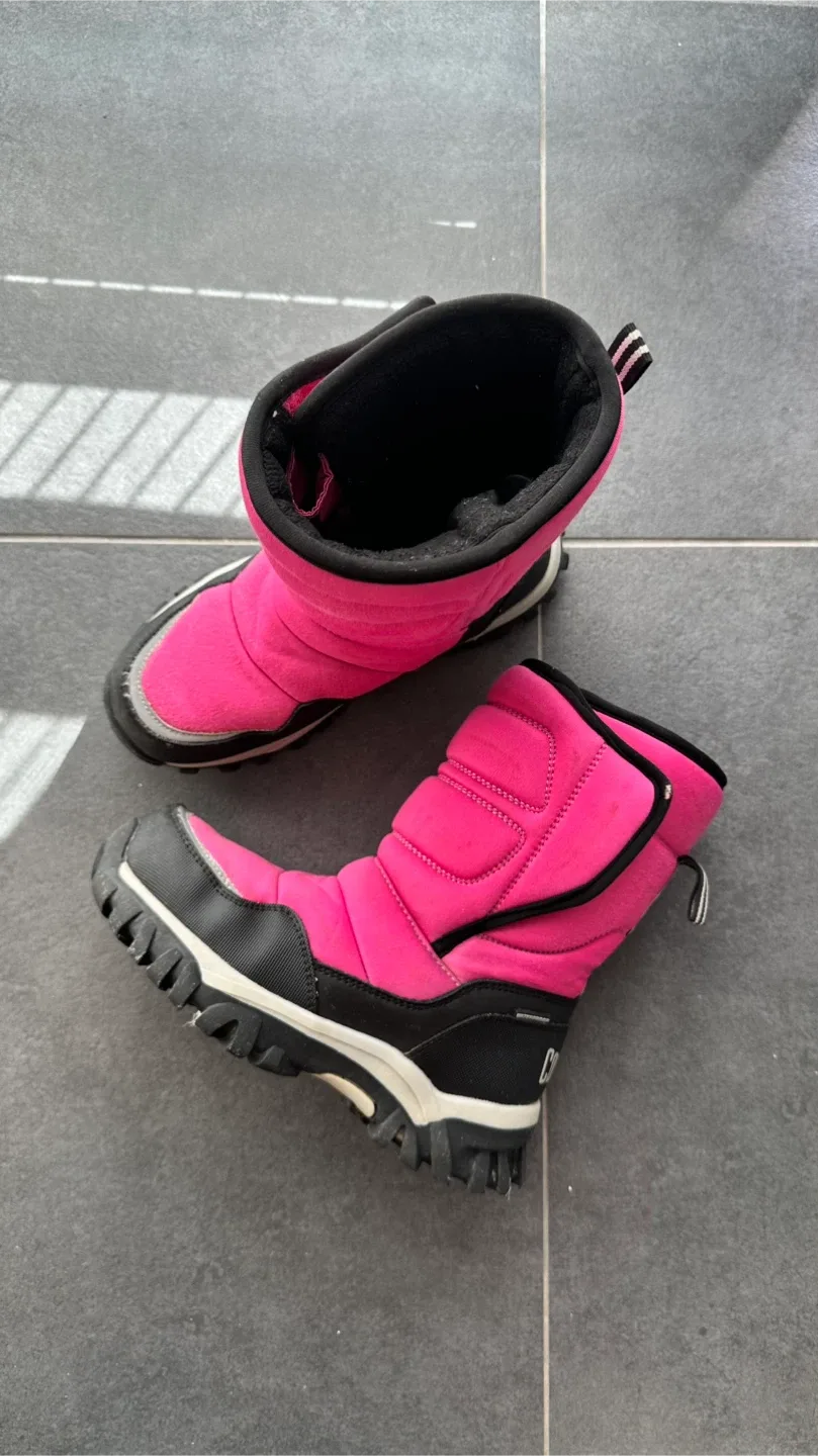 Cougar Youth Girls' Tatum Winter Boot Size US 2