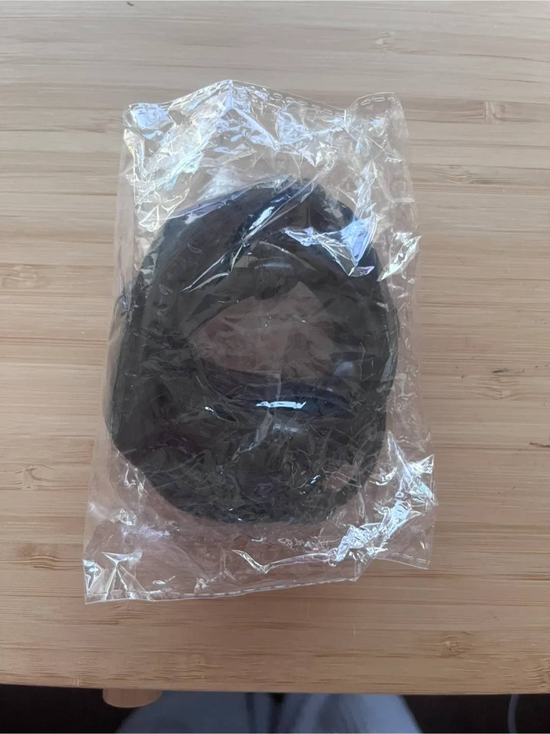 Hair Ties with Synthetic Hair - Black image indicator(2)