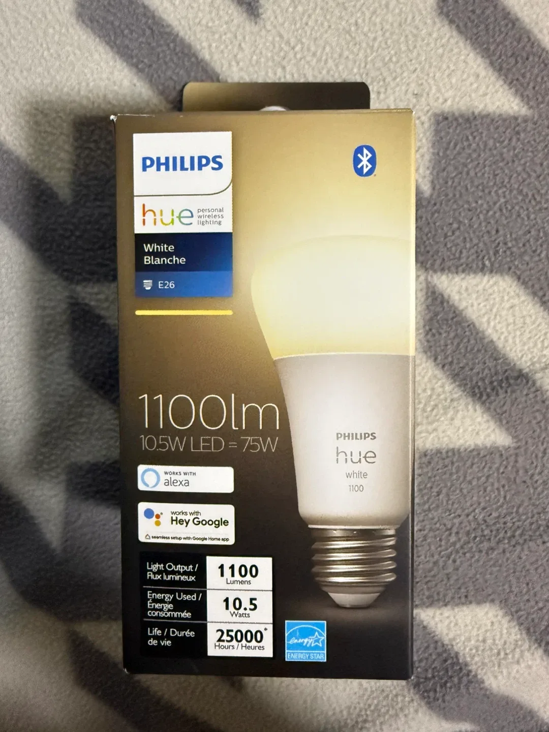 Philips Hue Smart LED Bulb, Warm White Light