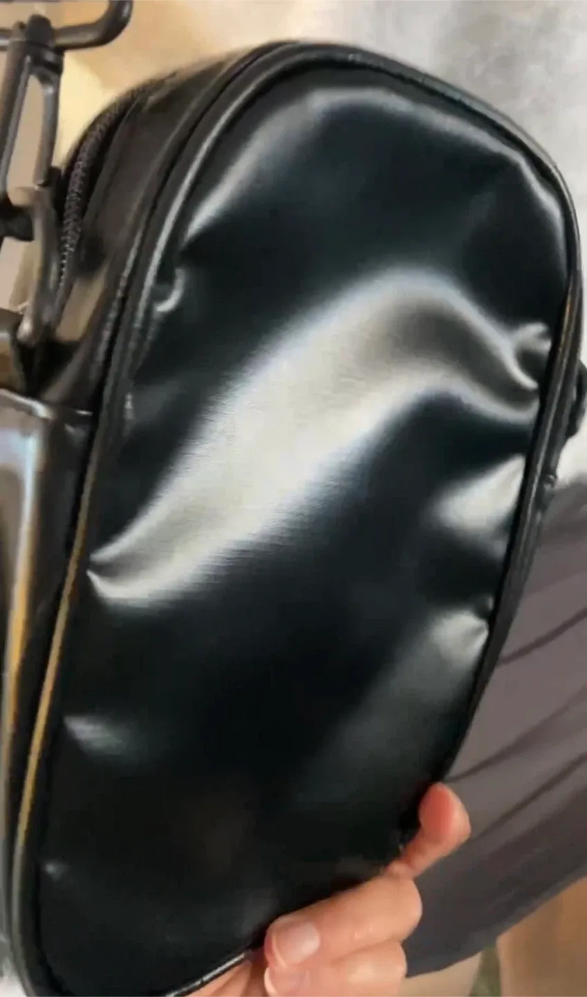 NEW Halloween Scream Ghostface Crossbody Bag image indicator(2)