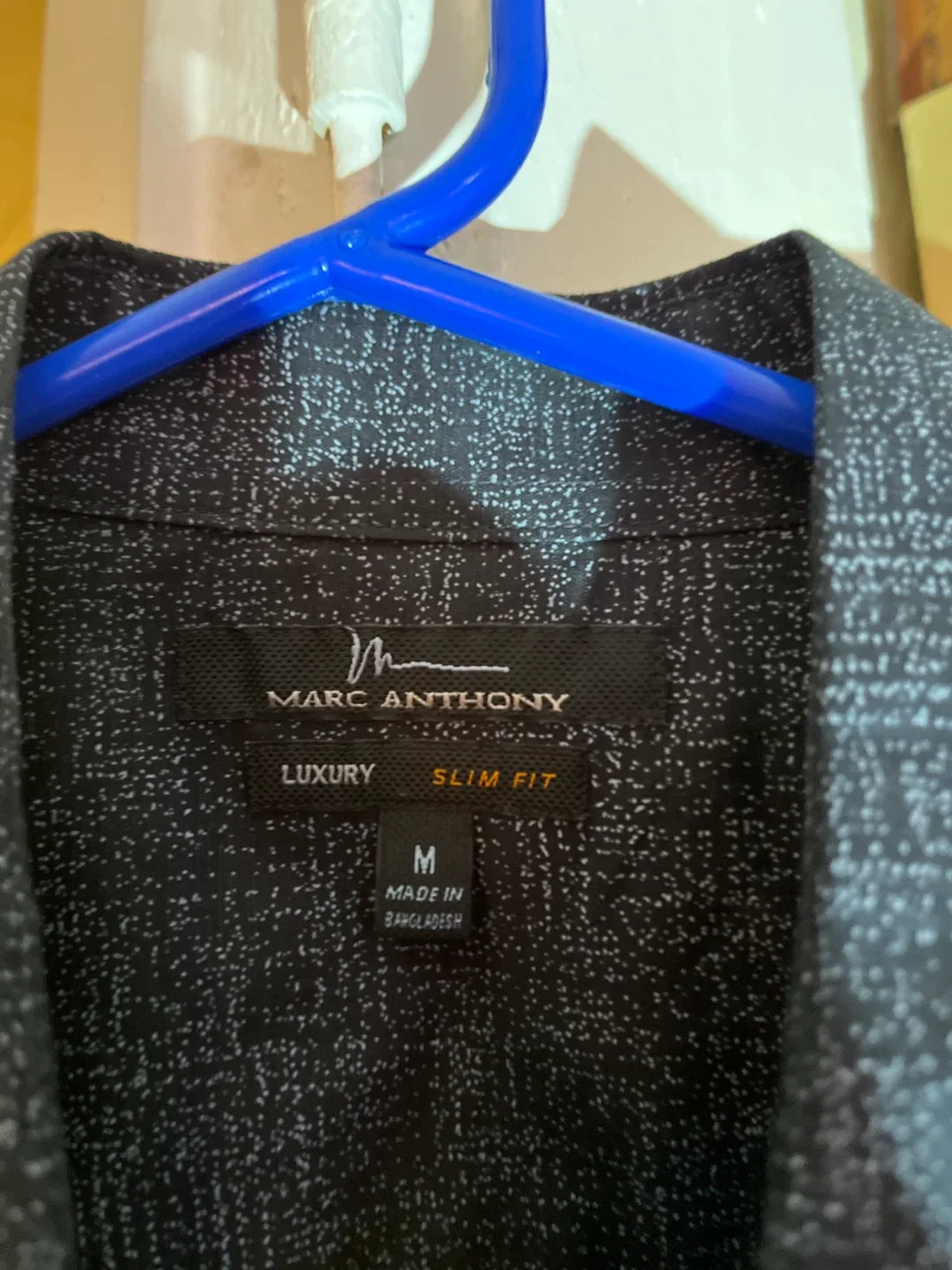 Marc Anthony Luxury Slim Fit Shirt - Size M image indicator(4)