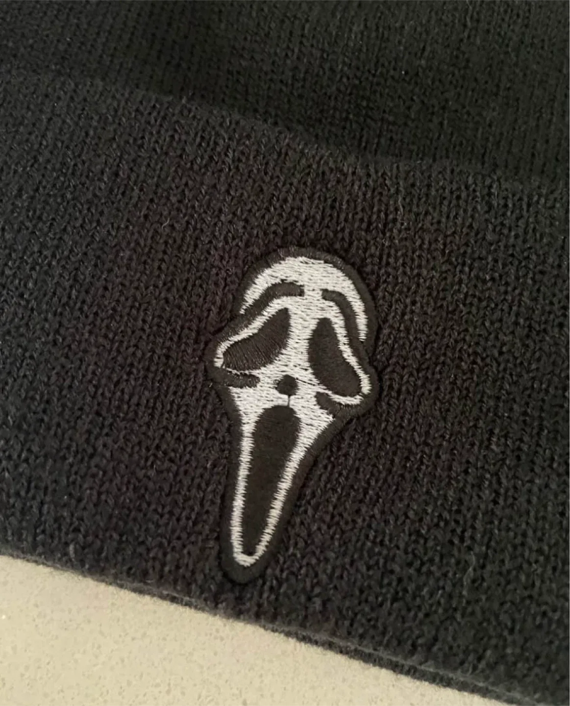 NEW Halloween Scream Ghostface Black Beanie image indicator(4)
