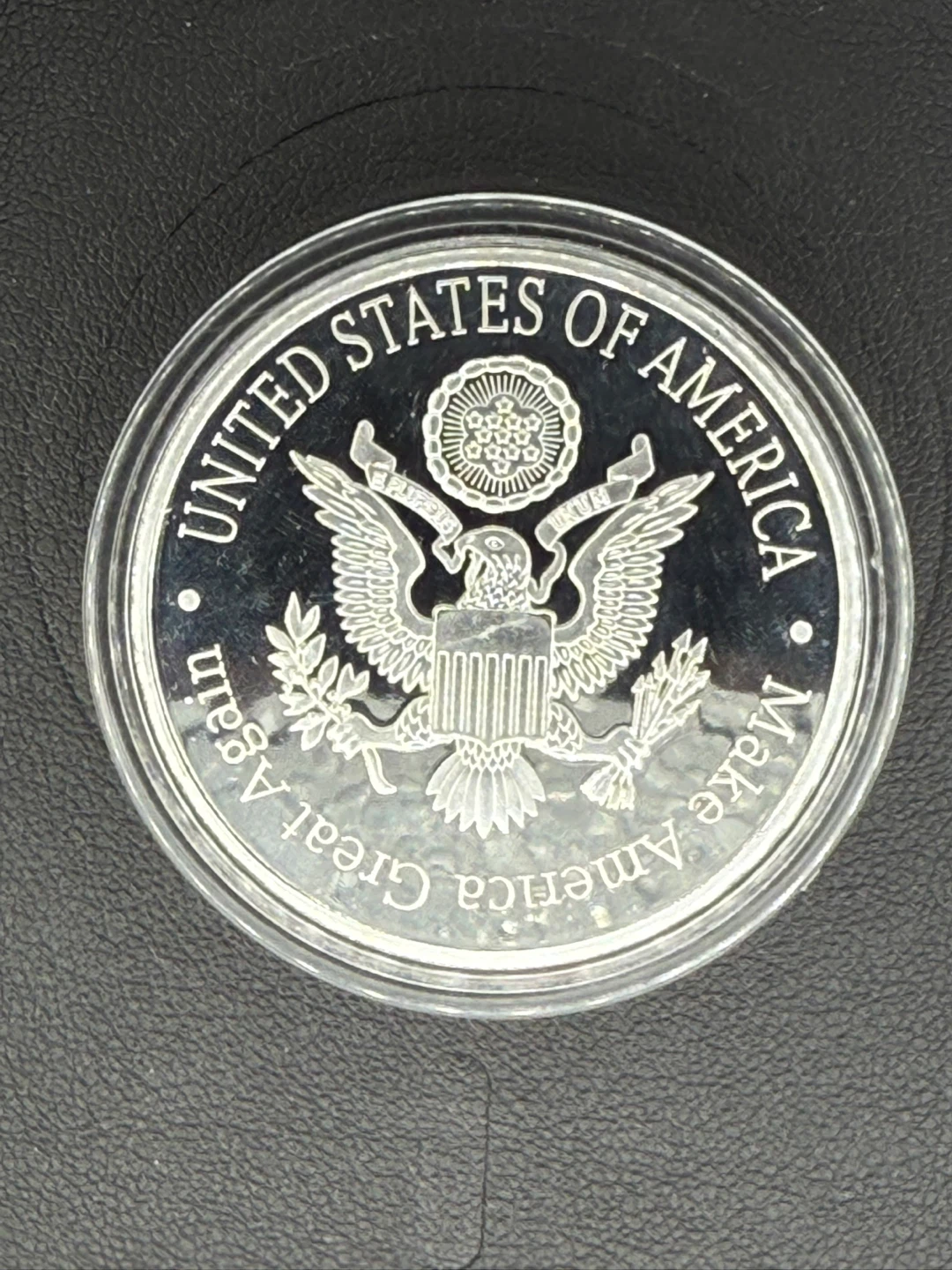 Donald J. Trump 45th President silver Coin - photo 2