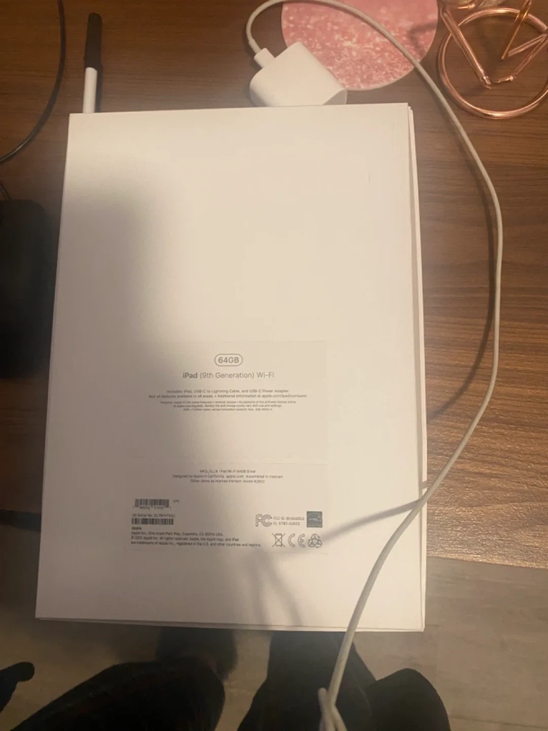 iPad 64 g 9th generation image indicator(2)