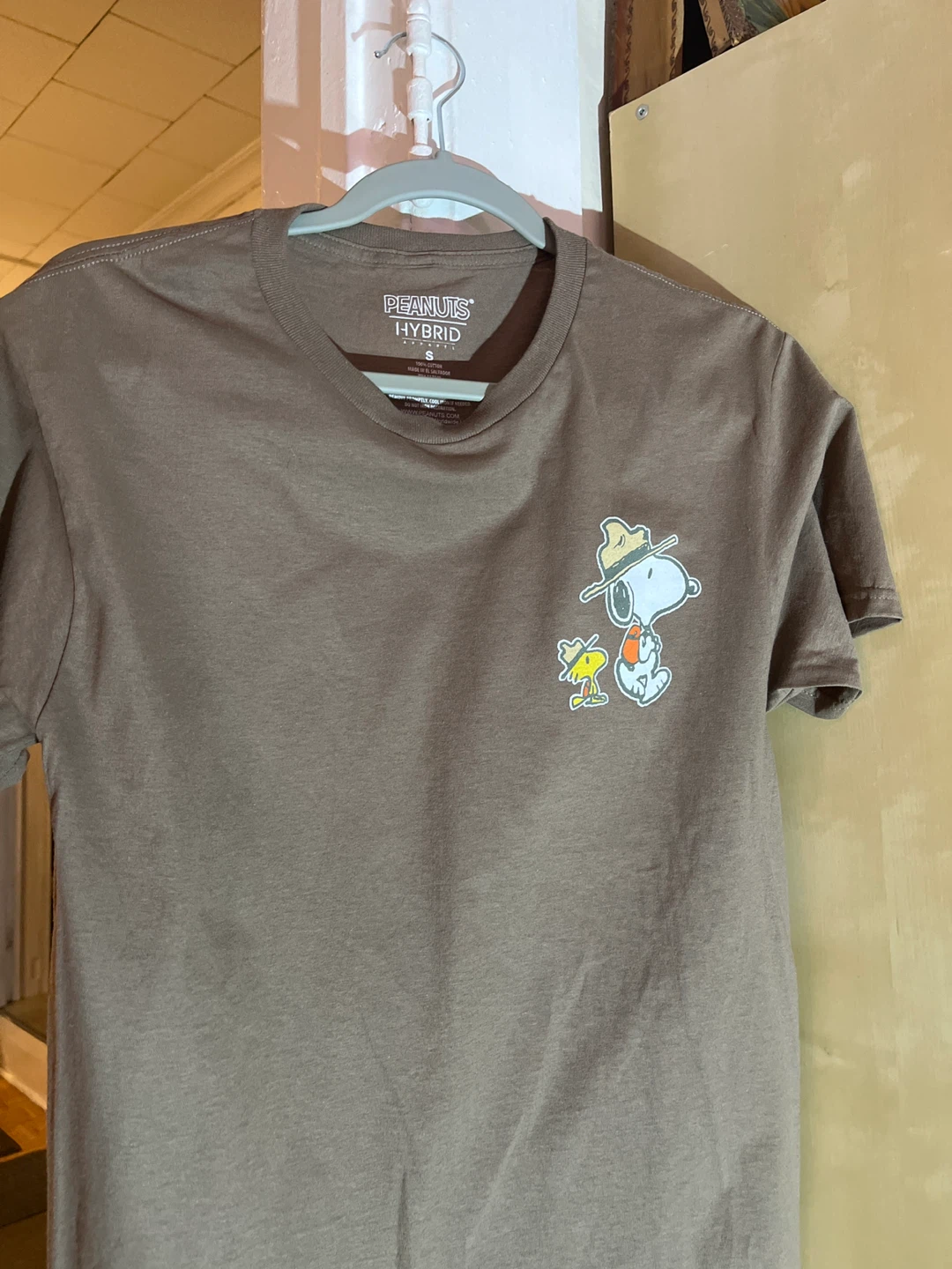 Peanuts Hybrid Apparel T-Shirt - Size Small - photo 2
