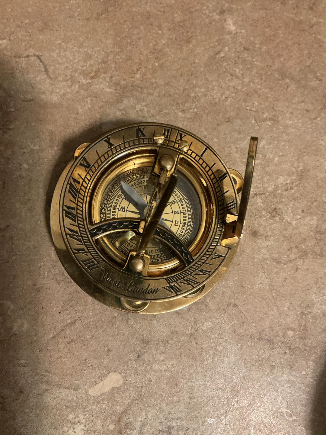 West London Brass Sundial Compass with Case - photo 2