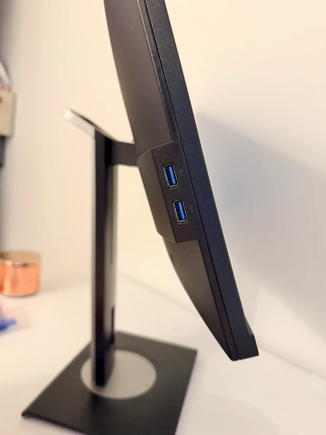 ViewSonic VG2448 – 24” Full HD Ergonomic Monitor image indicator(5)