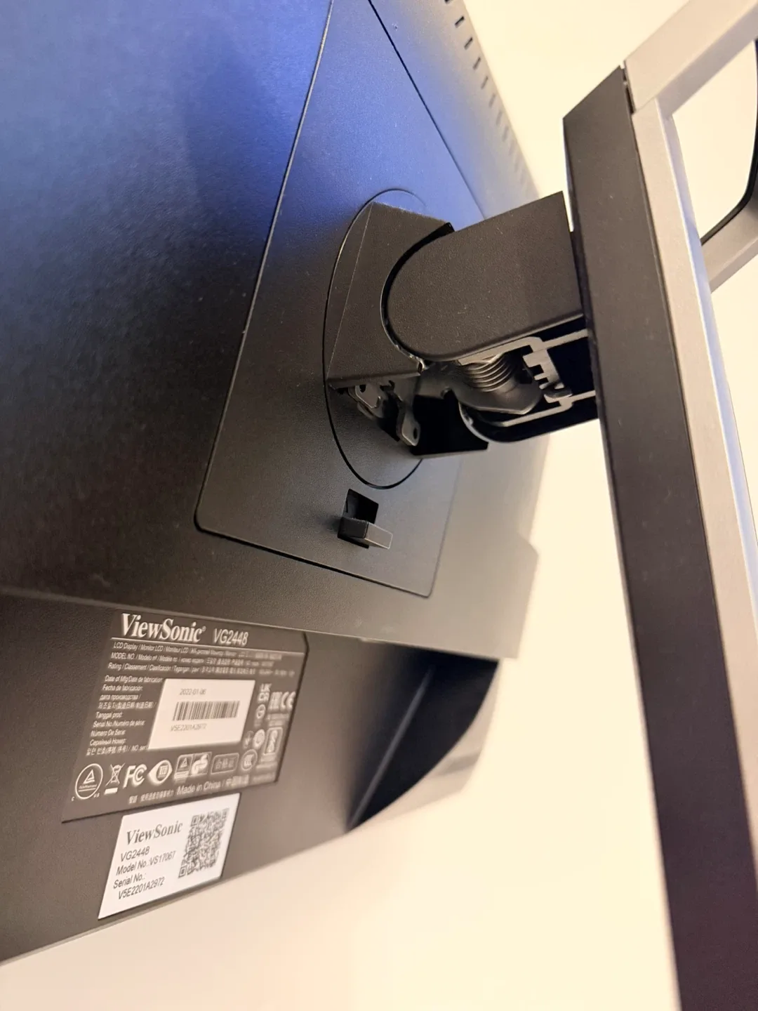 ViewSonic VG2448 – 24” Full HD Ergonomic Monitor image indicator(6)