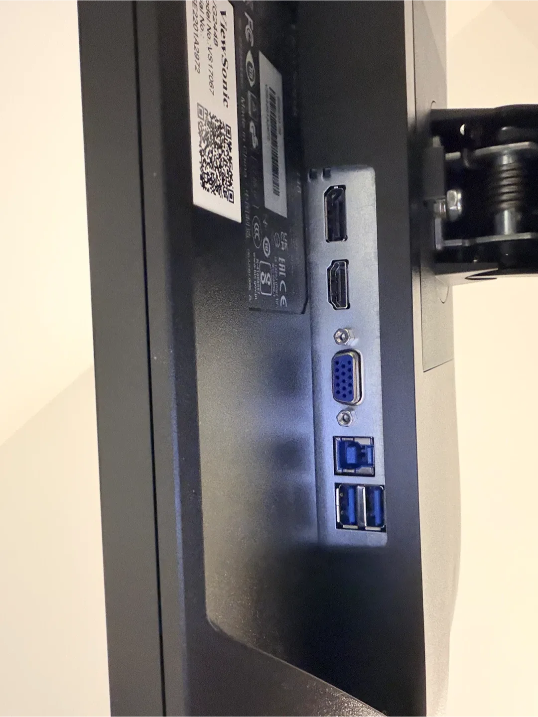 ViewSonic VG2448 – 24” Full HD Ergonomic Monitor image indicator(4)