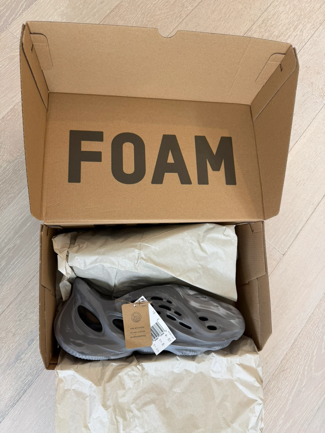 Adidas Yeezy Foam Runner MX Granite, Size 11 - photo 2
