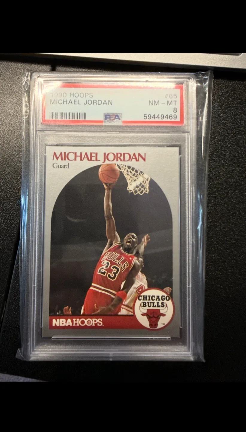 1990 Hoops Michael Jordan NM-MT card thumbnail