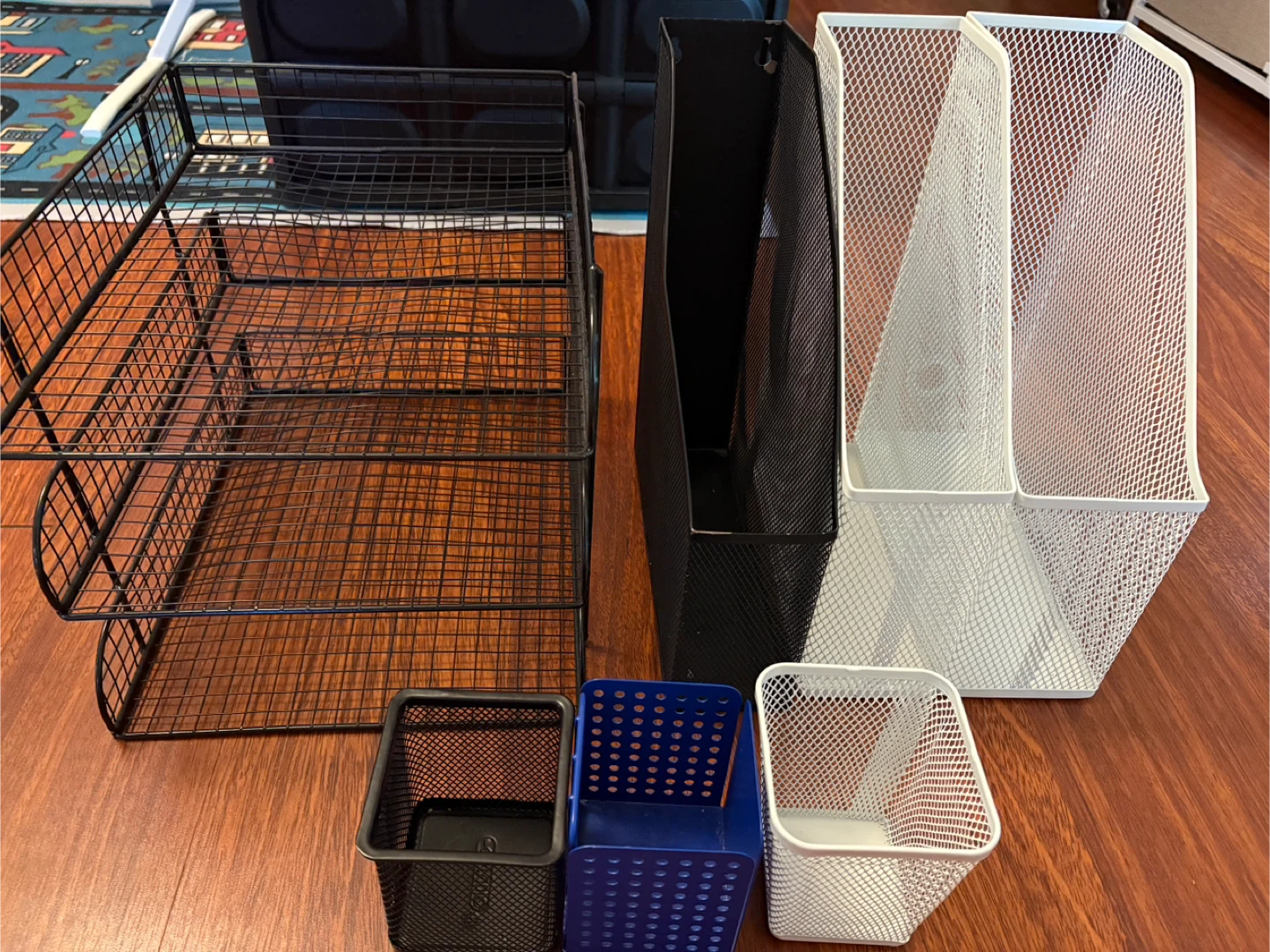 Desk Organizers - Mesh