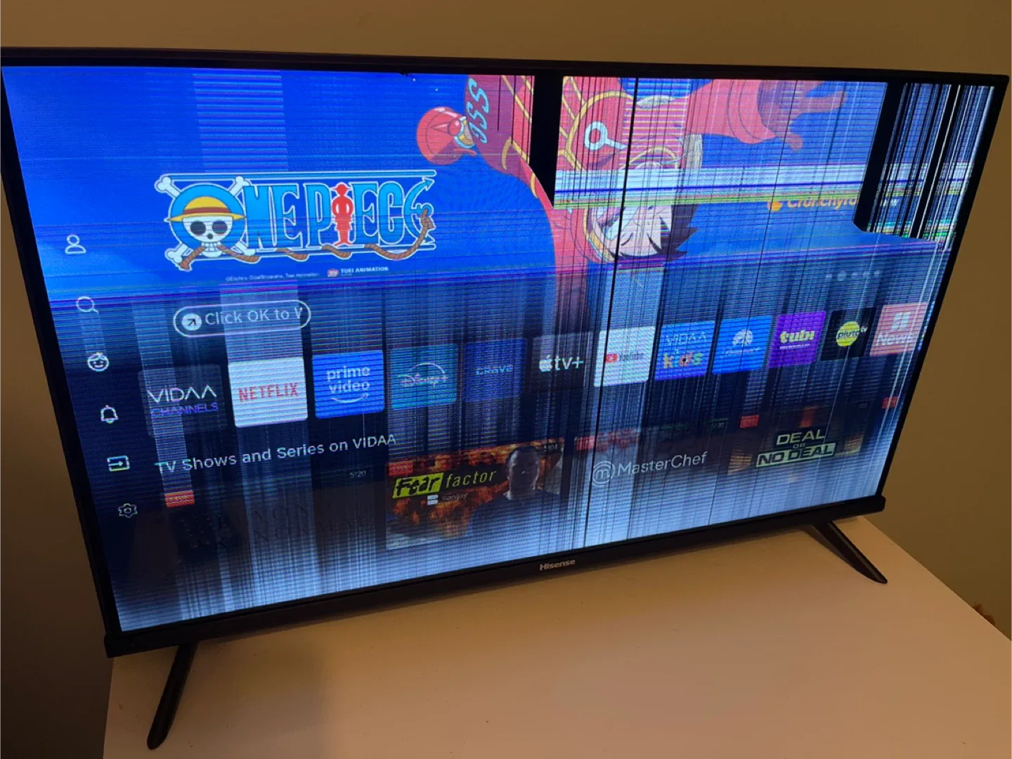 FREE BROKEN SCREEN SMART TV