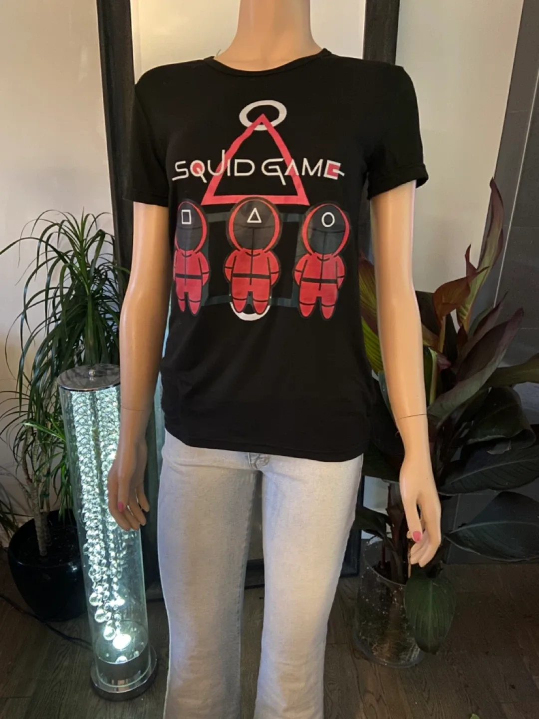 NEW: Halloween Squid Game Black T-Shirt Size Small image indicator(7)