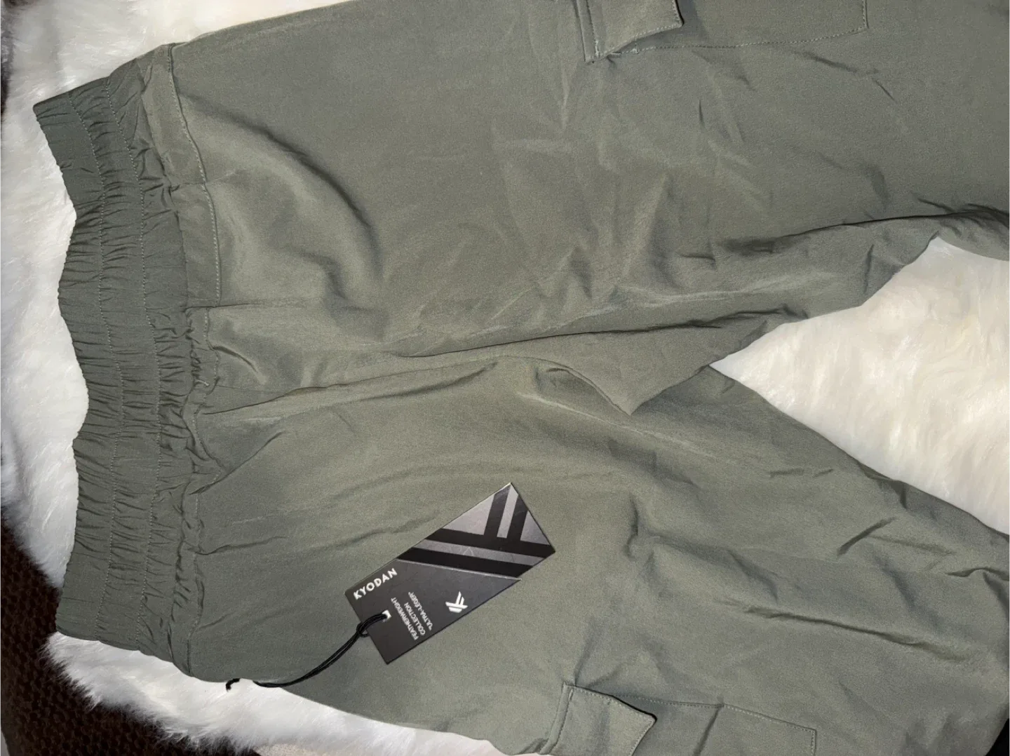 New KYODAN Olive Green Cargo Pants XS image indicator(4)