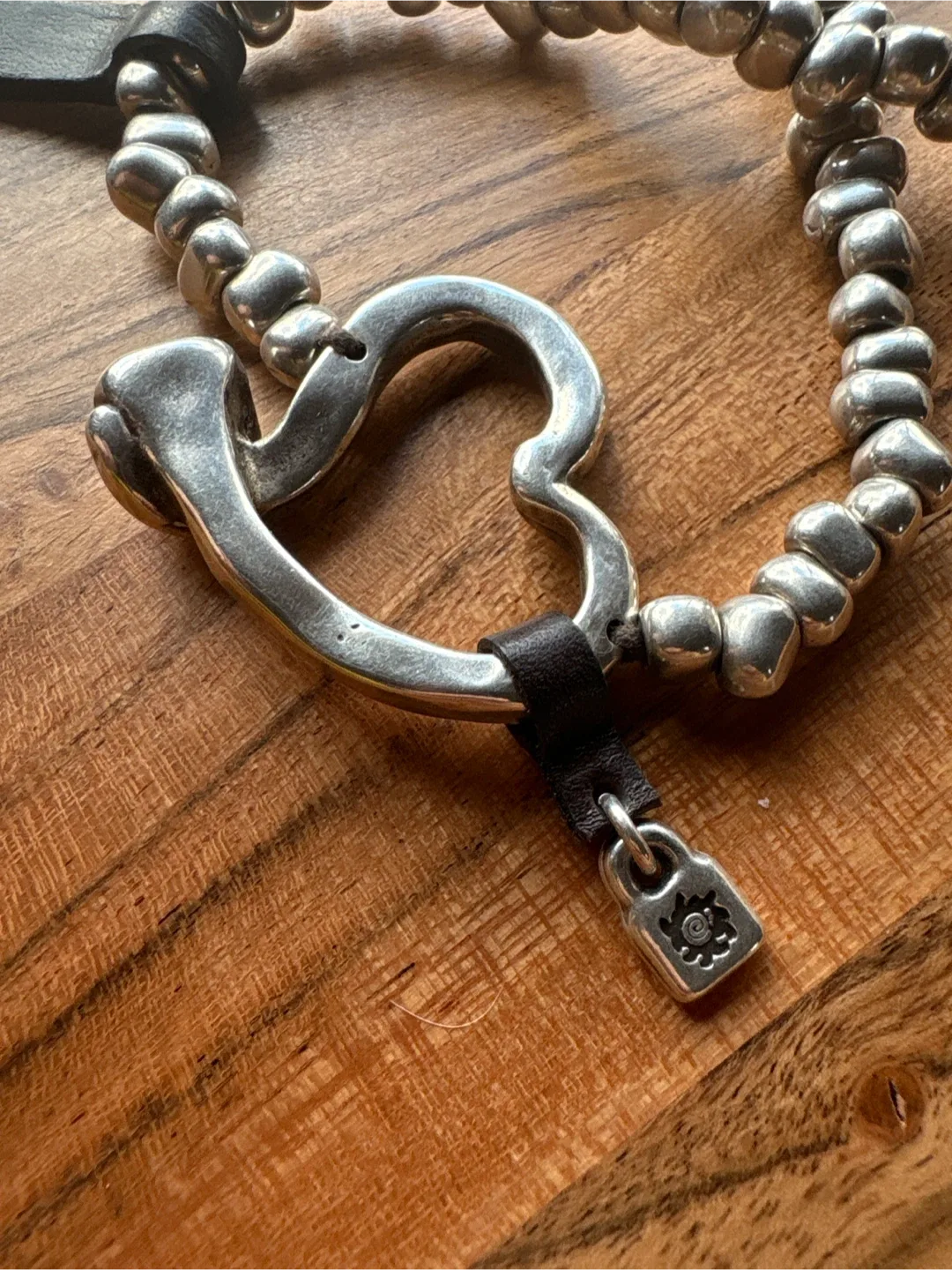 UNOde50 Silver Beaded Necklace image indicator(2)