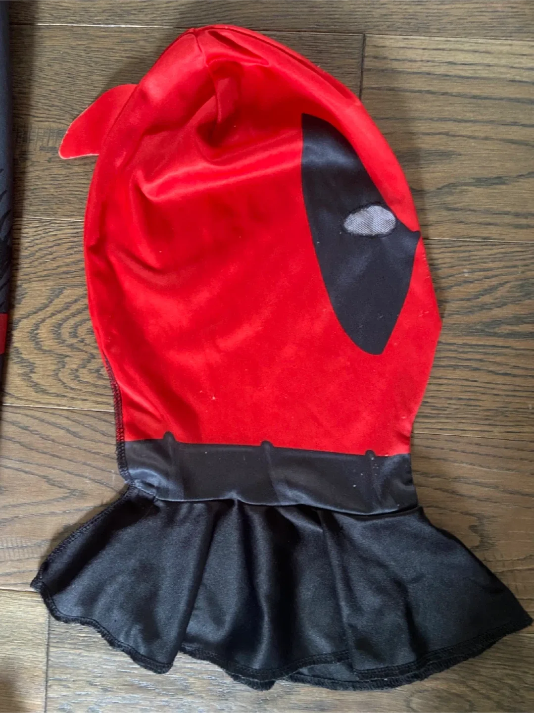 Rubie’s Deluxe Teen Halloween Costume: Muscles Deadpool image indicator(7)