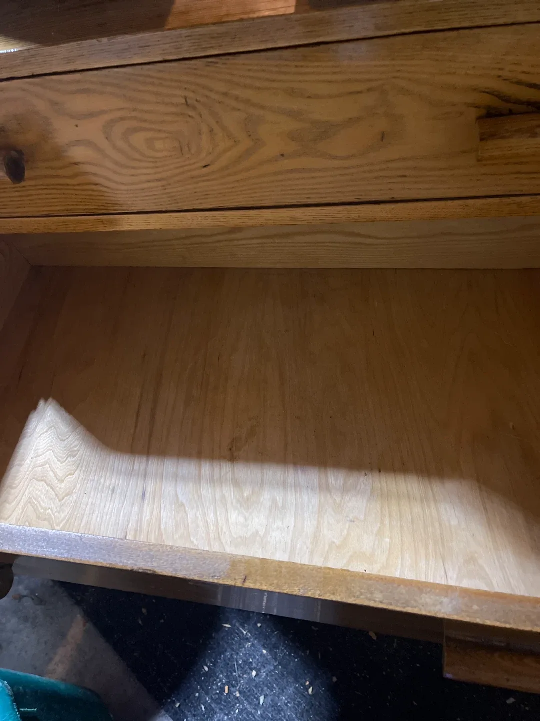 Wooden 5-Drawer Dresser image indicator(3)