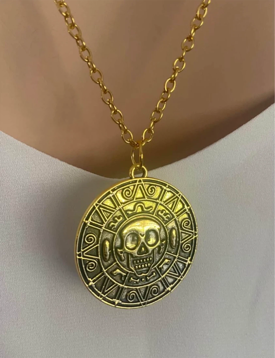 NEW: Pirates of the Caribbean Aztec Gold Necklace - photo 3