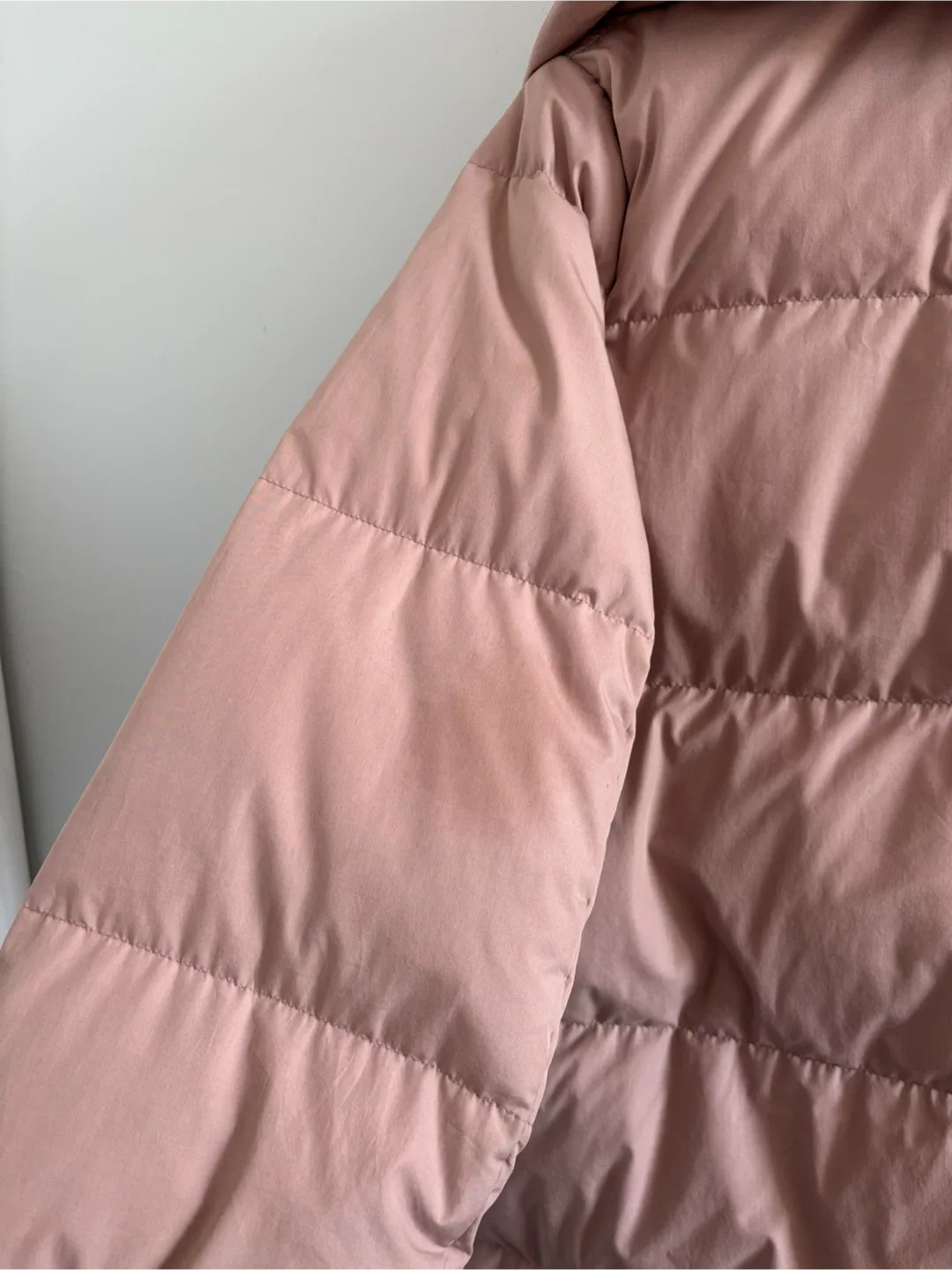 Aritzia Wilfred Free | Dusty Pink Belted Puffer Coat - XS image indicator(2)