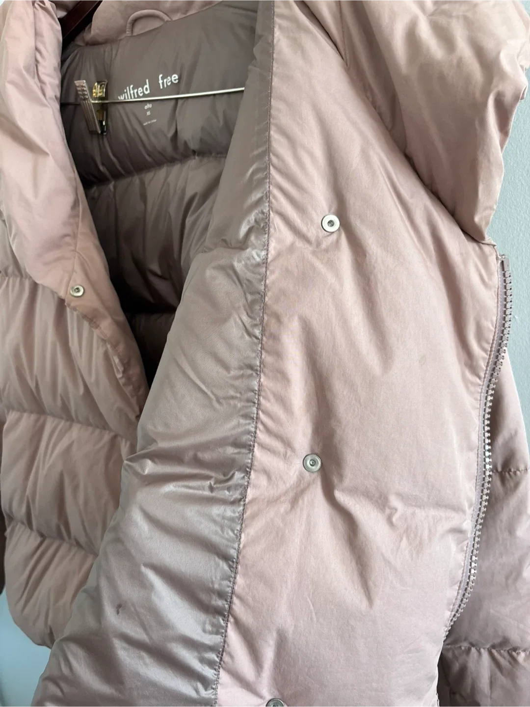 Aritzia Wilfred Free | Dusty Pink Belted Puffer Coat - XS image indicator(7)