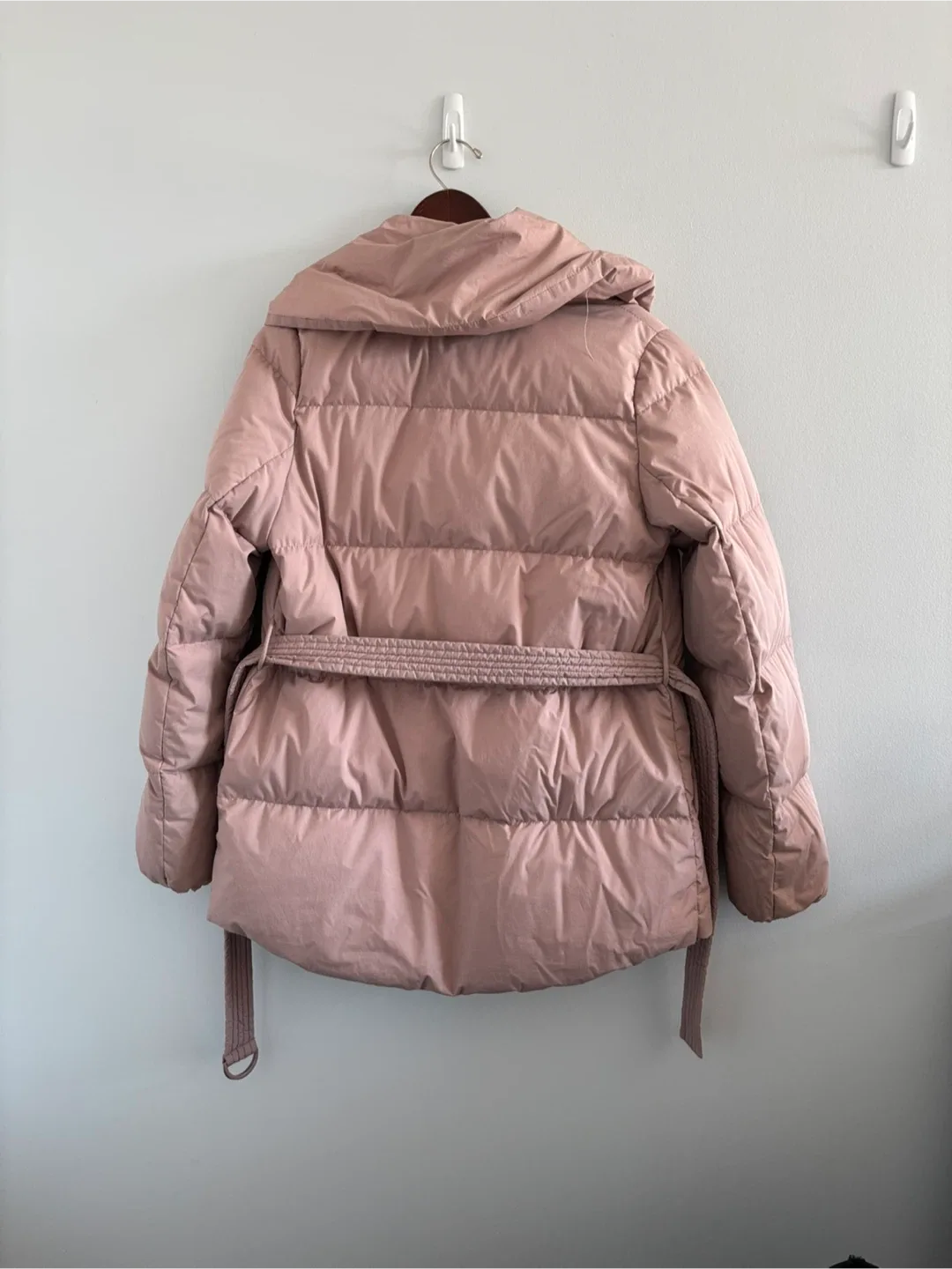 Aritzia Wilfred Free | Dusty Pink Belted Puffer Coat - XS image indicator(10)