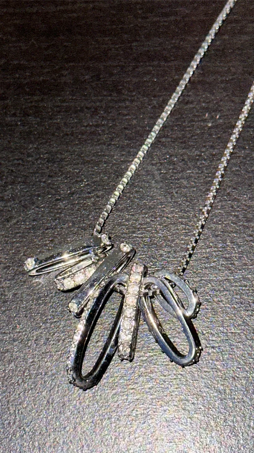 Swarovski Silver Necklace image indicator(3)