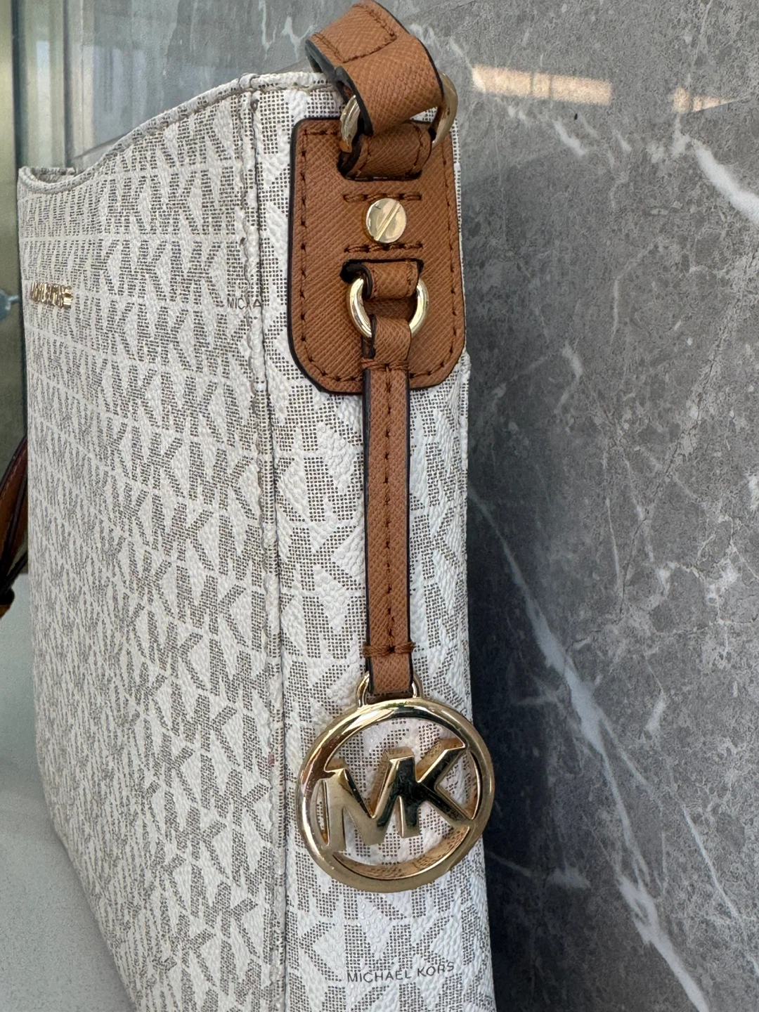 Michael Kors Crossbody Bag - photo 2