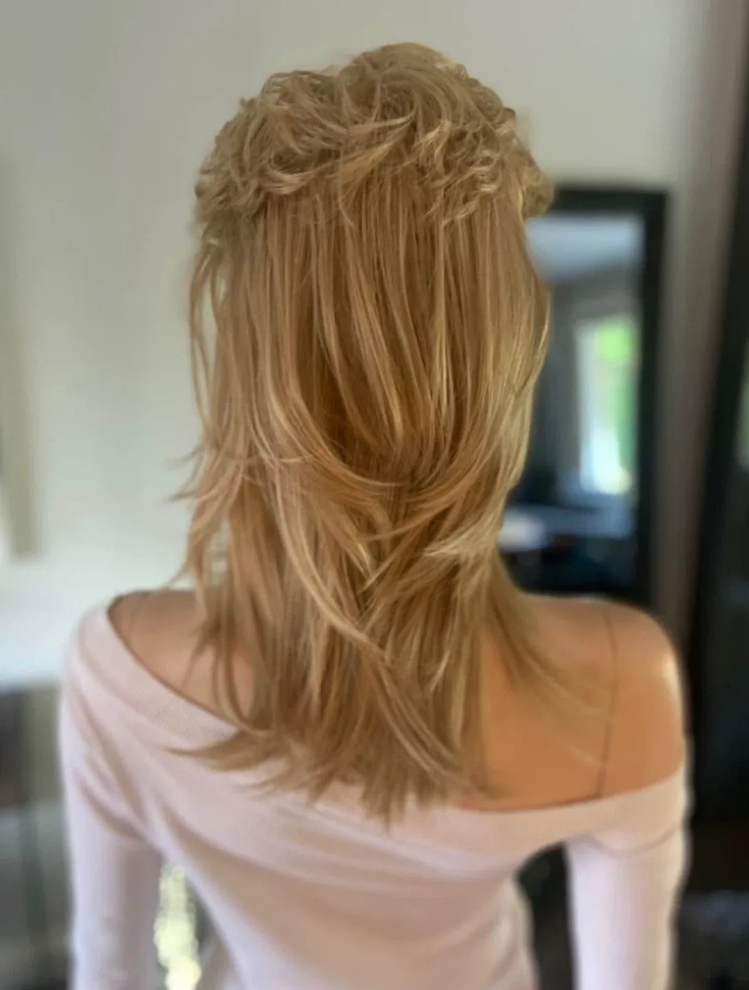 NEW: Blonde Layered Rocker Mullet Wig image indicator(3)