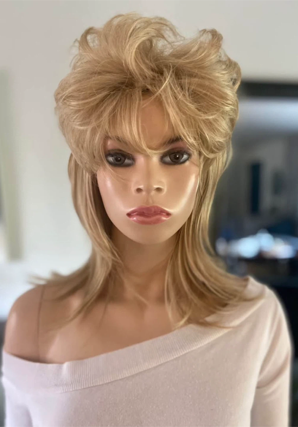 NWOT: Blonde Synthetic Layered Mullet Wig 2331