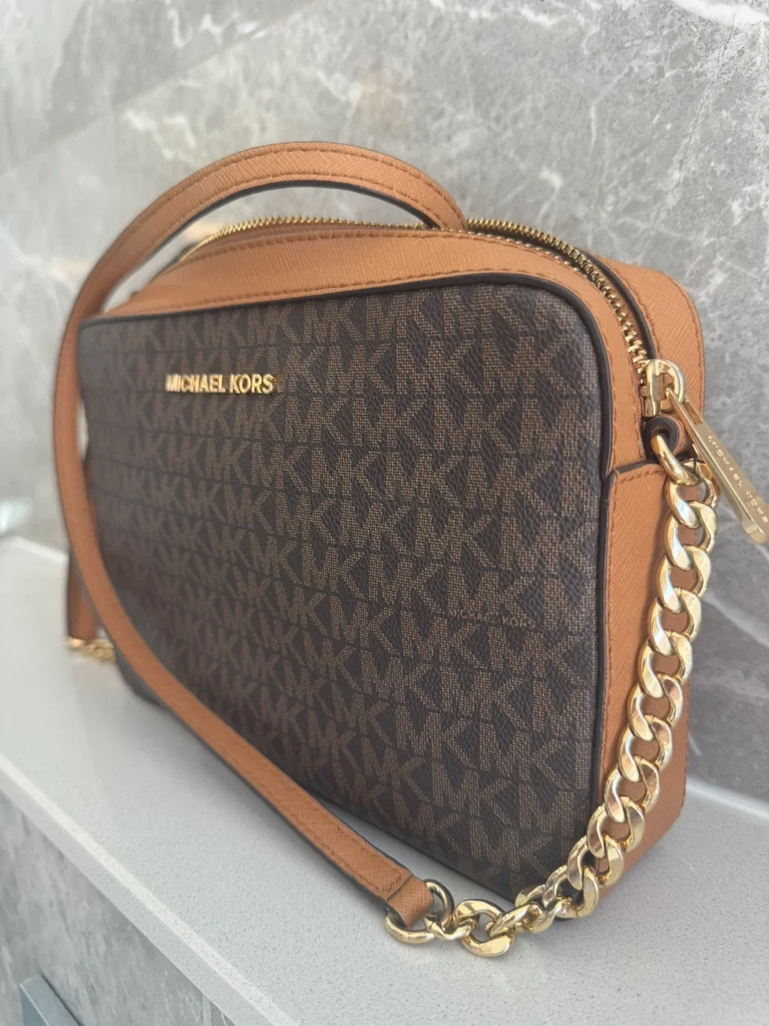 Michael Kors Brown Crossbody Bag image indicator(2)