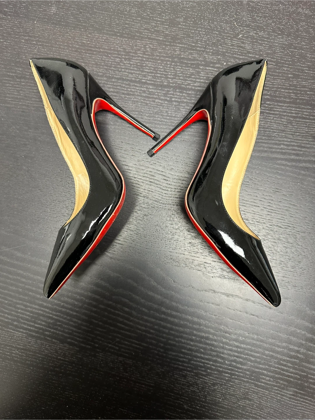 Christian Louboutin Black Patent Leather Heels - Size 39 - photo 3