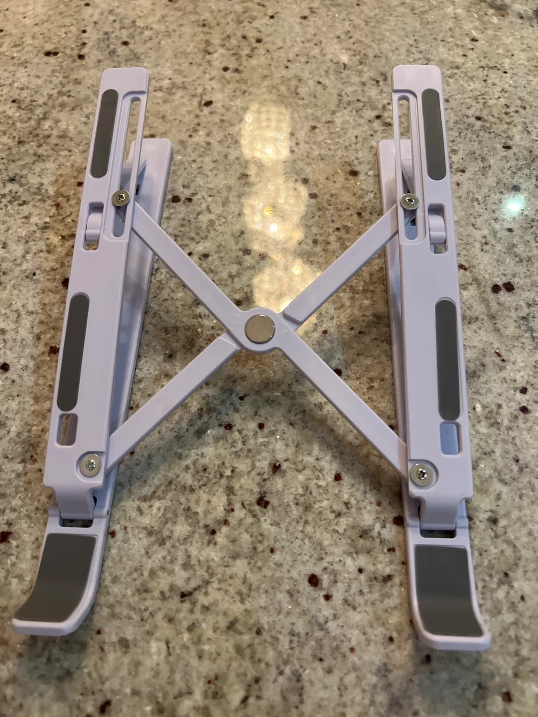 Adjustable Laptop Stand - white