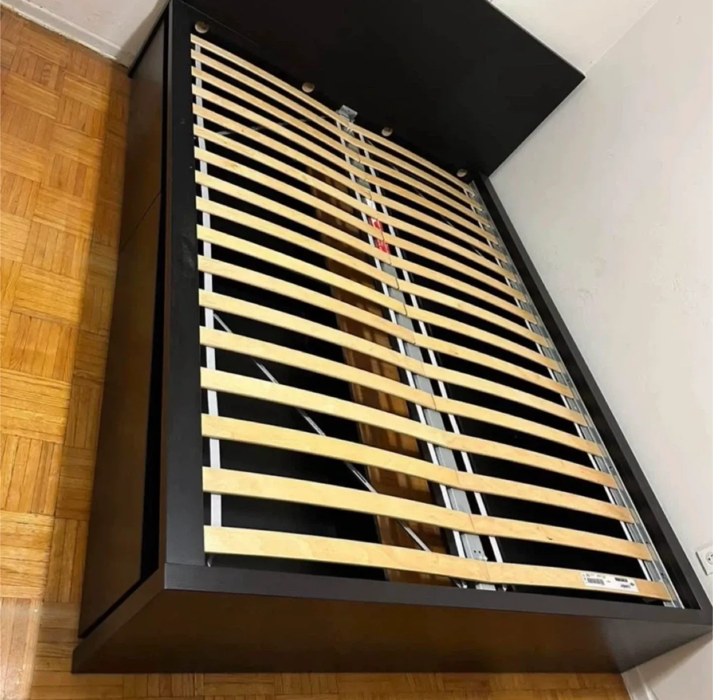 IKEA MALM Queen Size Bed Frame with 4 Drawers Storage image indicator(3)